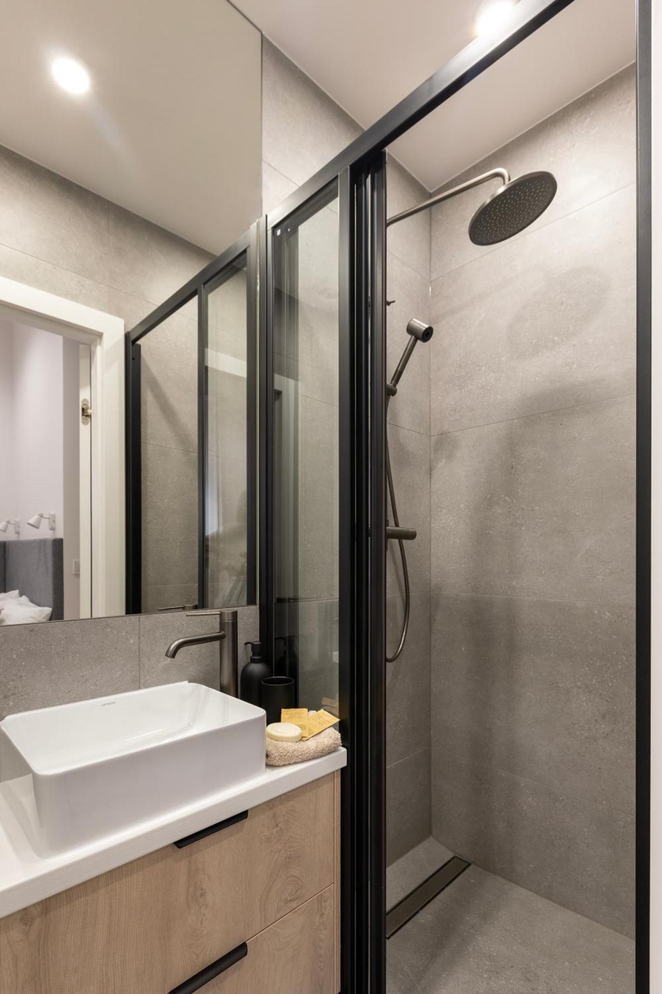 Melody Apartments City Centrum 크라쿠프 외부 사진